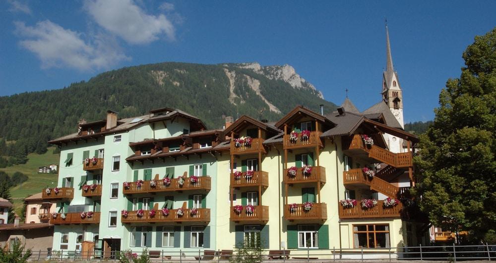 Laurino Hotel Moena Exterior photo